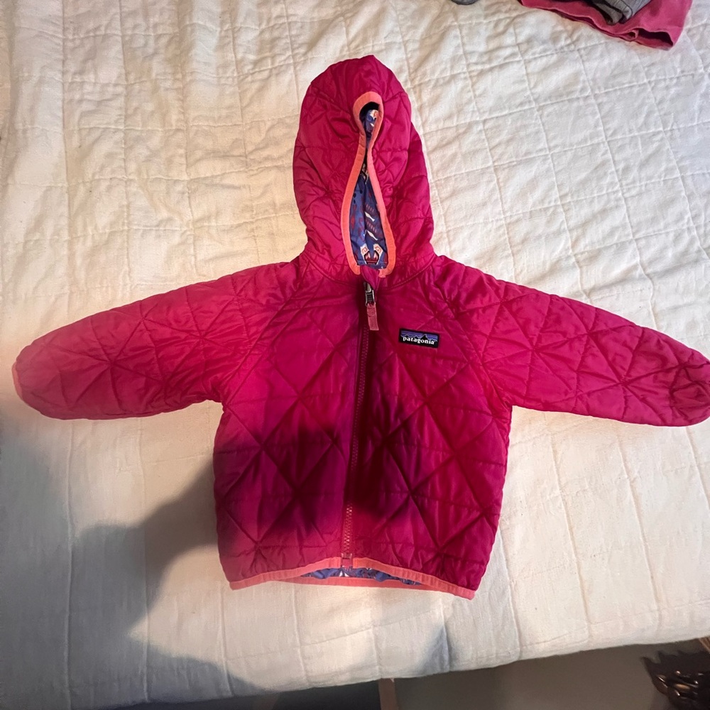 Patagonia Fuchsia Quilted Hooded Jacket